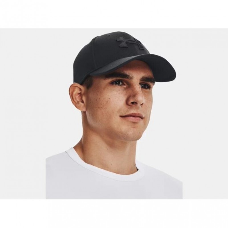 UNDER ARMOUR UA BLITZING CAP (1376700-002)ΜΑΥΡΟ ΑΝΔΡΙΚΟ ΚΑΠΕΛΟ