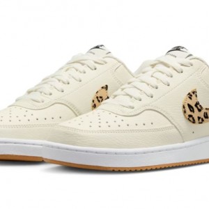 Nike Court Vision Wmns (HF9552-100)ΓΥΝΑΙΚΕΙΑ ΠΑΠΟΥΤΣΙΑ Sail/Λευκό/Flax/Μαύρο