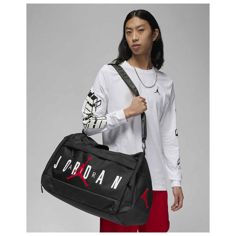 Jordan Air Jordan Duffle Bag (MM0920-023)Τσάντα Ώμου για Γυμναστήριο Μαύρη