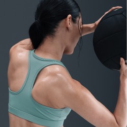 Nike Swoosh Medium Support Women