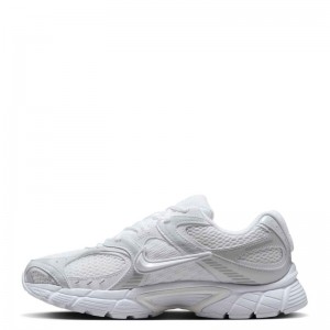 Nike V5 RNR WMNS (HQ7901-101)Γυναικεία παπούτσια Λευκό/Μαύρο/Metallic Silver/Λευκό
