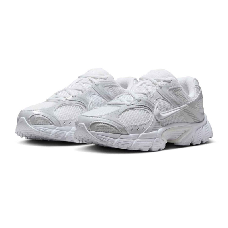 Nike V5 RNR WMNS (HQ7901-101)Γυναικεία παπούτσια Λευκό/Μαύρο/Metallic Silver/Λευκό