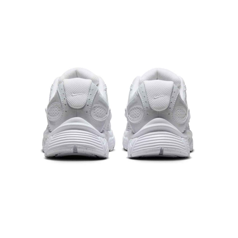 Nike V5 RNR WMNS (HQ7901-101)Γυναικεία παπούτσια Λευκό/Μαύρο/Metallic Silver/Λευκό