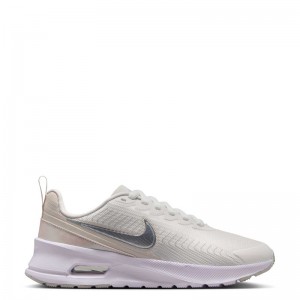 Nike Air Max Nuaxis SE (IB4341-100)ΓΥΝΑΙΚΕΙΑ ΠΑΠΟΥΤΣΙΑ Summit White/Light Orewood Brown/White/Metallic Silver