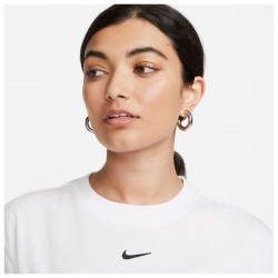 Nike Sportswear Essentials (FD4149-100) Γυναικείο T-shirt ΛΕΥΚΟ