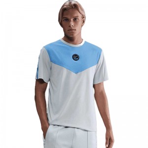 NIKE SPORTSWEAR DRI-FIT TEE (IH4288-025)ΑΝΔΡΙΚΟ T-SHIRT PHOTON DUST/UNIVERSITY BLUE NIKE SPORTSWEAR DRI-FIT TEE (IH4288-025)ΑΝΔΡΙΚΟ T-SHIRT PHOTON DUST/UNIVERSITY BLUE