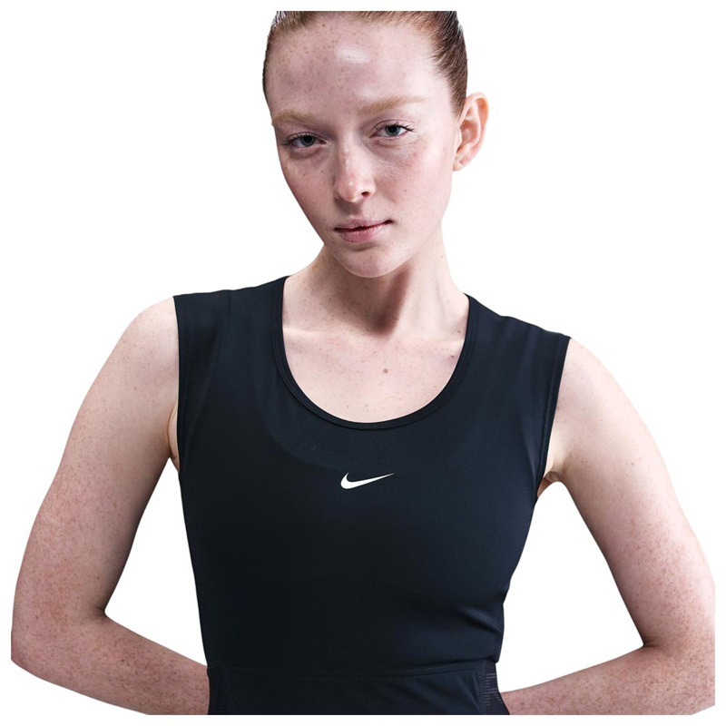 Nike Pro Women