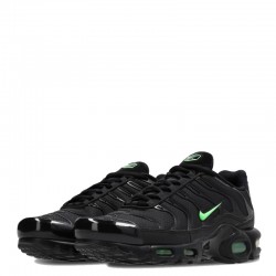 Nike Air Max Plus (DM0032-024)ΑΝΔΡΙΚΑ ΠΑΠΟΥΤΣΙΑ Black/Black/Green Strike