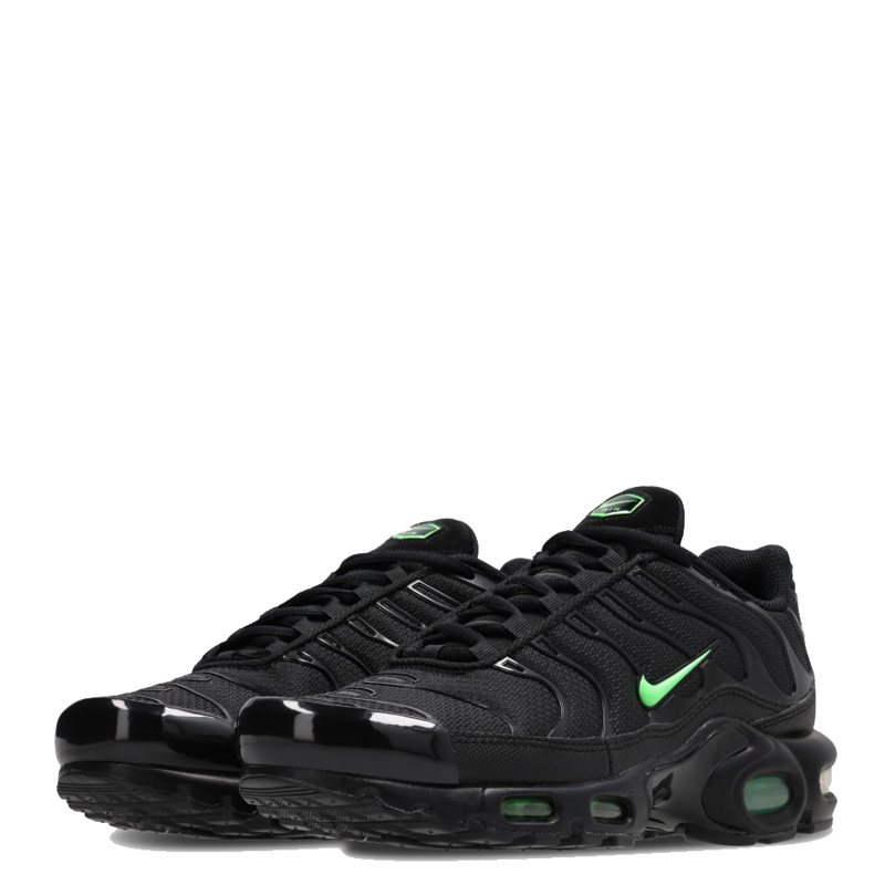 Nike Air Max Plus (DM0032-024)ΑΝΔΡΙΚΑ ΠΑΠΟΥΤΣΙΑ Black/Black/Green Strike