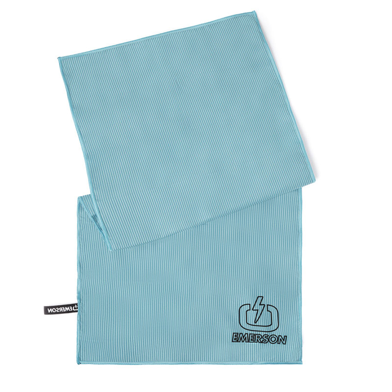 EMERSON TRAVEL/GYM TOWEL Microfiber 41 x 80 cm (261.EU04.28-TURQUOISE)Αντιβακτηριδιακή πετσέτα