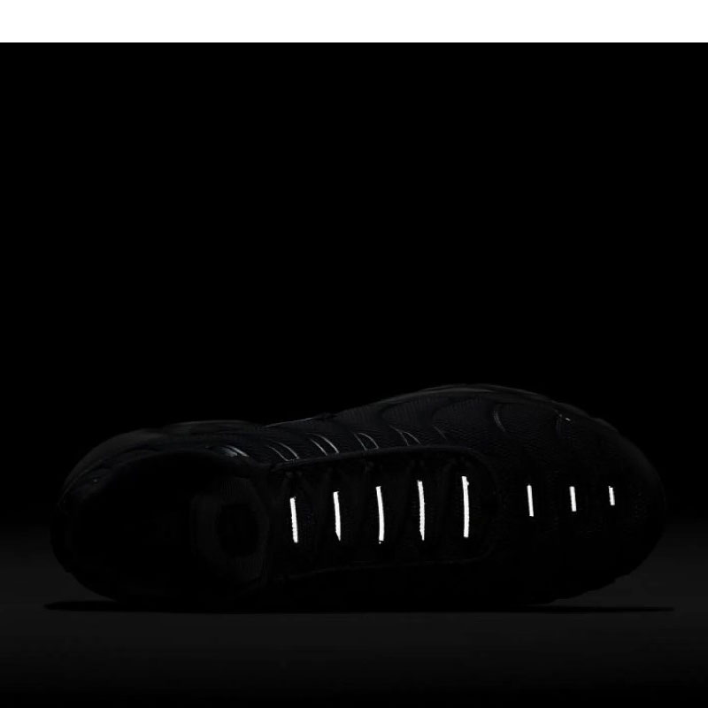 Nike Air Max Plus (604133-139)Ανδρικά παπούτσια Λευκό/Μαύρο/Cool Grey Nike Air Max Plus (604133-139)Ανδρικά παπούτσια Λευκό/Μαύρο/Cool Grey