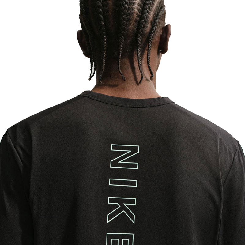NIKE SPORTSWEAR DRI-FIT TEE (IH4288-013)ΑΝΔΡΙΚΟ T-SHIRT BLACK/BLACK/IGLOO