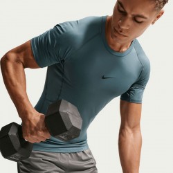 Nike Pro fitness Dri-FIT (FB7932-382)Ανδρική εφαρμοστή κοντομάνικη μπλούζα MINERAL SLATE/BLACK